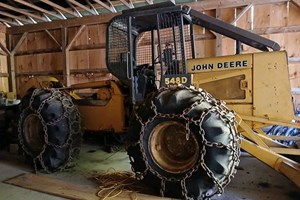 John Deere 548D  Skidder